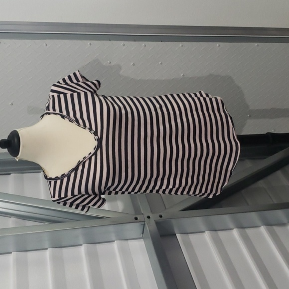 William Rast brand shirt size‎ Medium